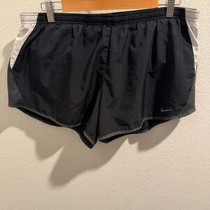 Nike DriFit Womens Activewear Athletic Running Shorts Black&White Size M